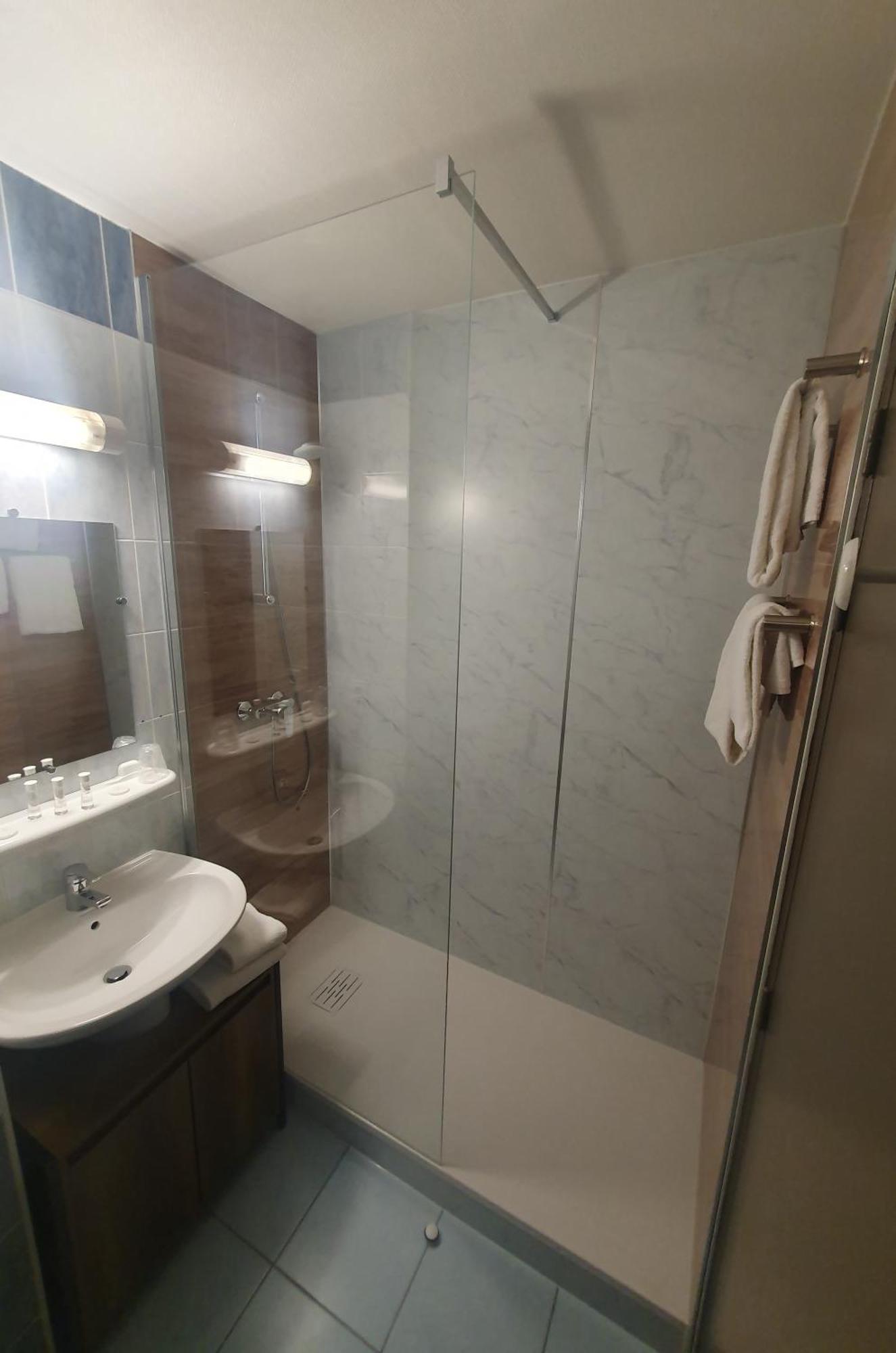 Hotel Salea Pornic Zewnętrze zdjęcie